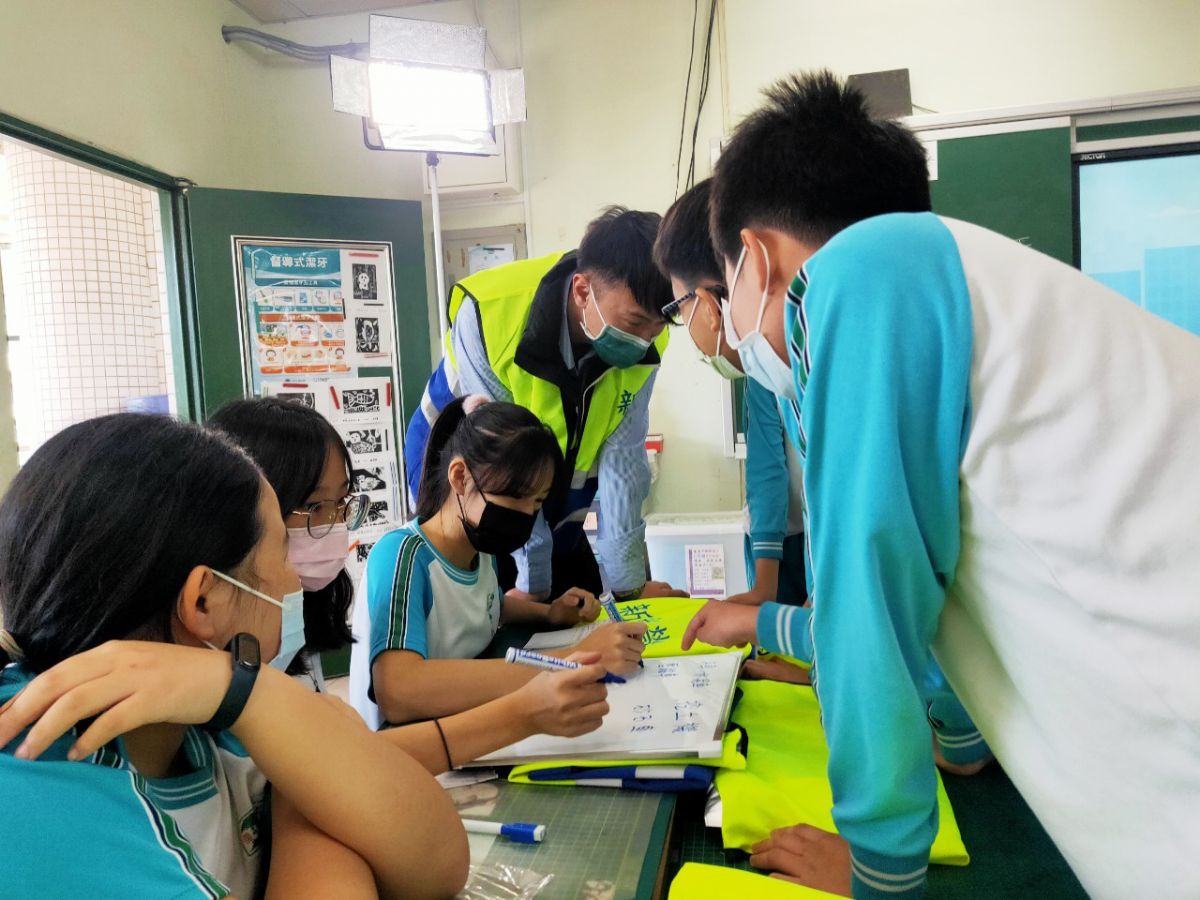 學生積極投入課程