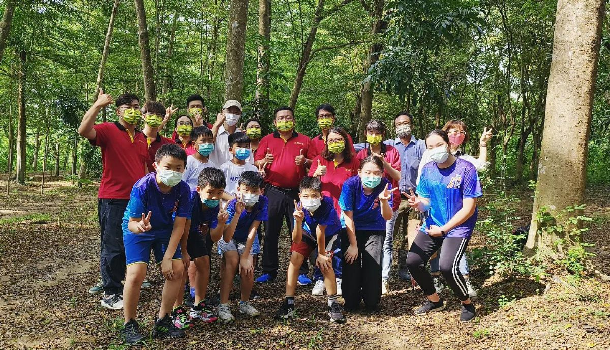 虎山實小學生導覽 分享自主探究學習心得