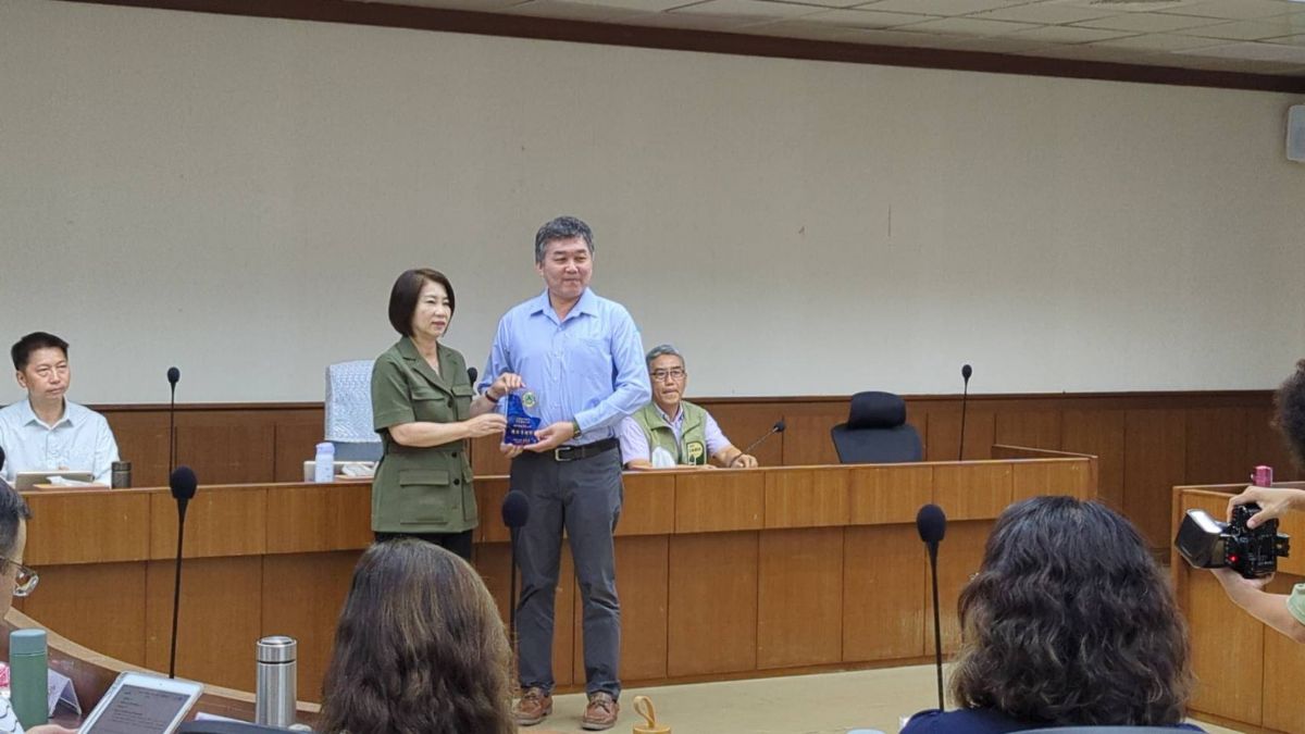 新舜榮獲屏東縣政府-優良營建工地「環保貢獻獎」
